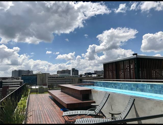 1 BEDROOM APARTMENT FOR SALE IN SANDOWN